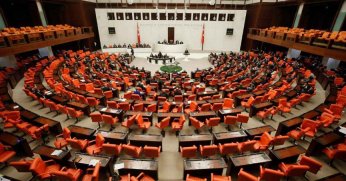 Parlamentonun yüzde 63,49'u yenilendi