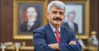 Milletvekili oldu, ilk icraatında yine öğrencilerin isteğini yerine getirdi