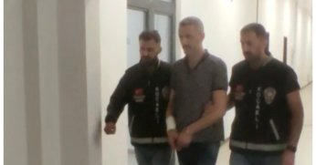 Gazeteciye saldırıp oğlunu bıçaklayan 2 zanlı tutuklandı