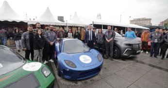 Başkan Büyükakın: Cumhuriyeti çocuklar ve gençler yükseltecek