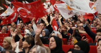 AK Parti’de mahalle başkanları  söz verdi: Rehavet yok