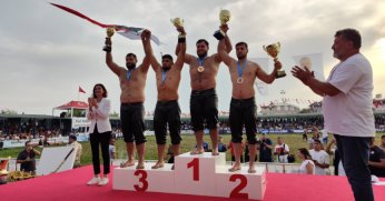 Gölcük Belediyesi pehlivanı Manavgat'ta şampiyon oldu