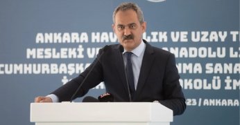 Bakan Özer: 100 öğrencisi olan her okulda rehber öğretmen zorunlu olacak