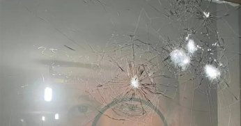 AK Parti İlçe Teşkilatı binasına saldırı