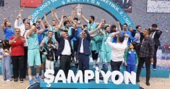 Çayırova Belediyesi 2. Lig’de şampiyon oldu