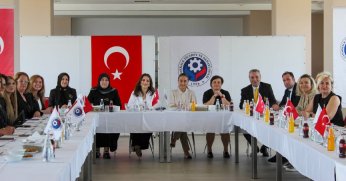 Marmara Kadın Koop. Birliği, Çanakkale’de el üstünde