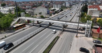 60 Evler yaya üstgeçidi tamamlanıyor