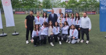 Gölcük'te Çevre Haftası Bahar Kupası Ödülleri Sahiplerini Buldu