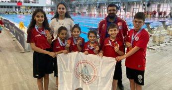 Körfezli yüzücüler havuzdan 10 madalya çıkardı