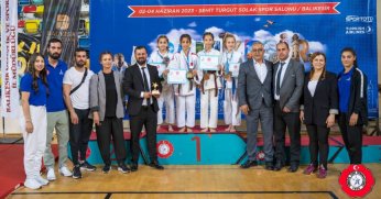 Minik judocular gelecek vaat etti