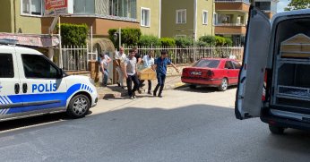 Yalnız yaşayan 64 yaşındaki adam evinde ölü bulundu