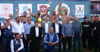 Seka Park Altın Kemer Yağlı Güreşleri'nde başpehlivan Orhan Okulu oldu