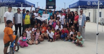 DEPREMZEDE ÇOCUKLAR BİLİMİN EĞLENCELİ DÜNYASI İLE TANIŞTI