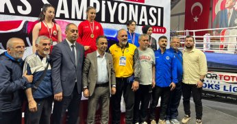 Kağıtsporlu boksörlerden 3 bronz