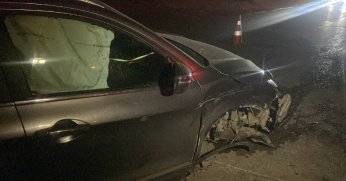 Otomobil, cipe arkadan çarptı: 1 yaralı