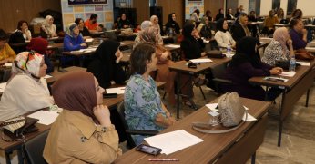 Ebeveynler okula başladı