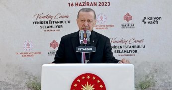 Vaniköy Camii ibadete açıldı