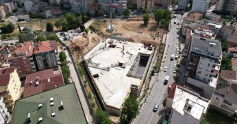 Kent meydanında otoparkın kaba inşaatı tamam