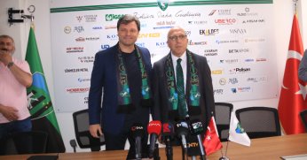 Kocaelispor, teknik direktör Ertuğrul Sağlam ile 2 yıllık sözleşme imzalandı