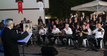 TÜRK SANAT MÜZİĞİNİN EŞSİZ ESERLERİ YALI EVLERİNDE SESLENDİRİLECEK