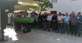 Evlat katili baba tutuklandı, öldürdüğü oğlu toprağa verildi