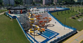 Çift kaydıraklı aquapark hizmete girdi