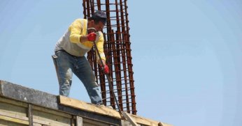 Gölcük terminal binasında çalışmalar sürüyor