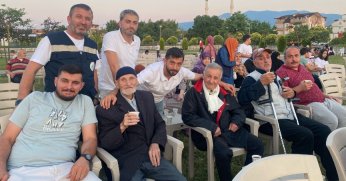 KARTEPELİ ÇINARLARIN YAZLIK SİNEMA KEYFİ