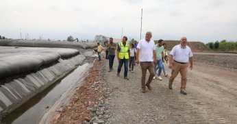 Büyükşehir’in çevre çalışmaları okul gibi