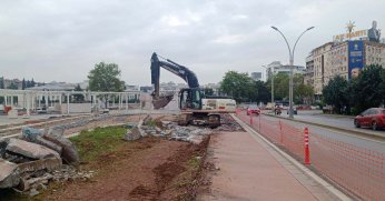 Milli İrade Meydanı’nda şerit genişletme çalışması