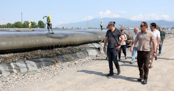 İzmir Büyükşehir’den dip çamuru incelemesi