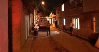 Aracın hızlı geçmesi kavgasında baba ve oğlunu silahla vuran şahıs tutuklandı