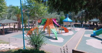 Körfez’de parkların bakımı yapılıyor