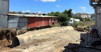 GEBZE BALÇIK MAHALLESİ’NDE DEV BORULAR İLE YAĞMUR SUYU HATTI ÇALIŞMASI