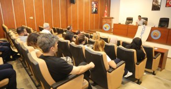 GÖLCÜK BELEDİYESİ PERSONELİNE KALP HASTALIKLARI SEMİNERİ