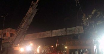 Çenesuyu ve 60 Evlerin eski üstgeçitleri sökülüyor