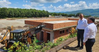 HASANEYN YASAKDÜZÜ SPOR TESİSİ’NDE ÇALIŞMALAR SÜRÜYOR