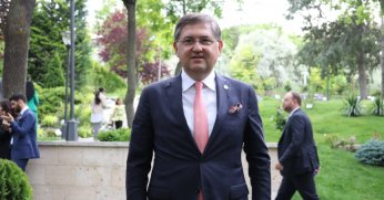 HARUN ÖZGÜR YILDIZLI KİTAP FUARINA KONUŞMACI OLARAK KATILACAK