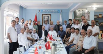 Başkan Büyükakın, Erzurum Vakfı’na konuk oldu