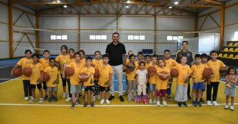 Başkan Özlü’den Yaz Spor Okullarına Ziyaret