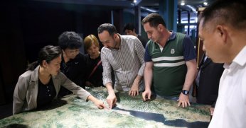 Gerçeği aratmayan deprem tatbikatıyla 100 bin kişiye eğitim verildi