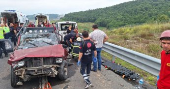 Kuzey Marmara Otoyolu'nda feci kaza: 2'si ağır 6 yaralı