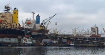 Tuzla Tersanesi’nde patlama, 1 işçi öldü