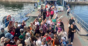 Huzurevi sakinleri mehtap turu ile unutulmaz bir akşam yaşadı