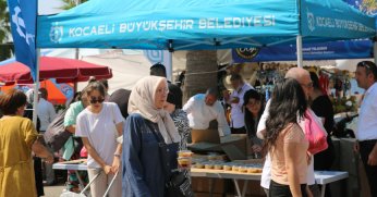 Büyükşehir’den 41 bin adet aşure ikramı