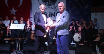 Derinceliler müzik ziyafeti yaşadı