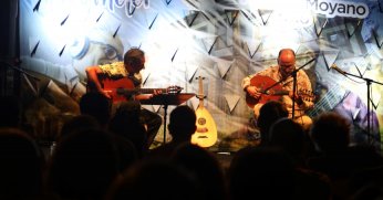 Konakta ud ve gitarın muhteşem ahengi