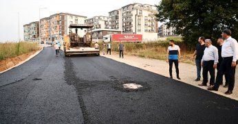 KARTEPE’DE 270 TON ASFALT SERİLDİ