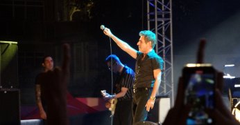 Teoman basın mensuplarını konserinden kovdu