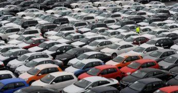 Taşınmaz ve ikinci el araç ticaretinde değişiklik! Resmi Gazete'de yayımlandı